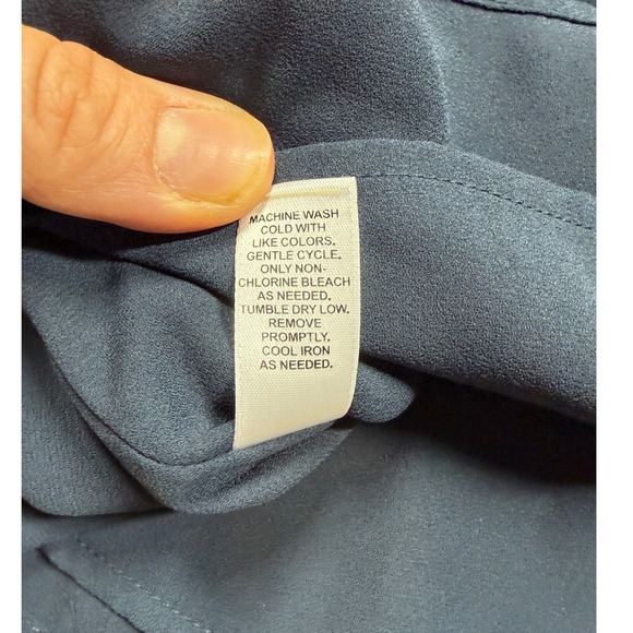 Versona Tank Top Womens Large Navy V-Neck Strappy Back Sleeveless Gauze Blouse‎ - Picture 6 of 6